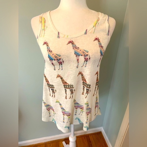 Moa Moa giraffe motif tank top, size S - Picture 1 of 5